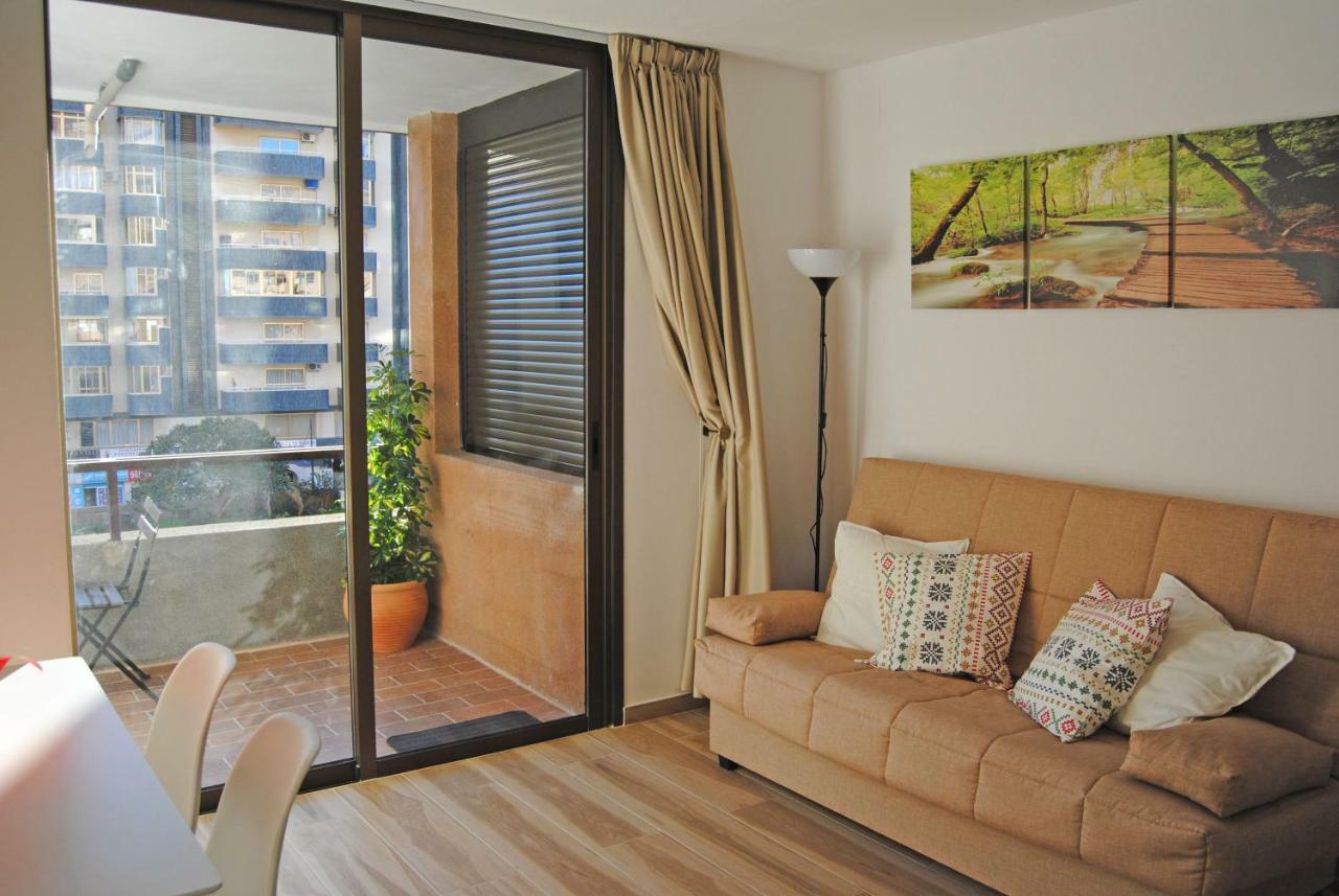 Recently Refurbished Apartment With Sea Views. Fuengirola Buitenkant foto