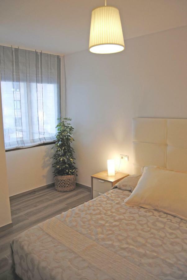 Recently Refurbished Apartment With Sea Views. Fuengirola Buitenkant foto